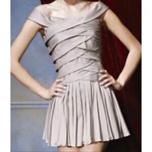 Ted Baker womens size 0 mini formal semi party pleated layers XS silver gray